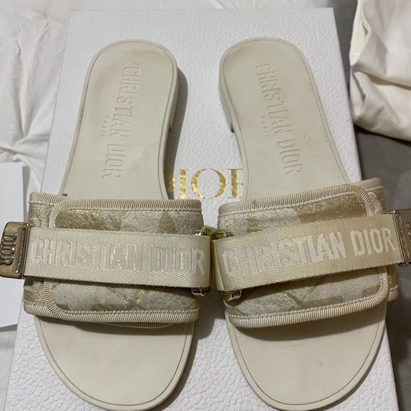 Christian Dior  slides - Picture 7 of 7